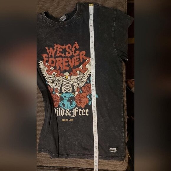WESC Wild & Free Tee 90s Grunge Vintage Rock & Grunge Aesthetic - Picture 6 of 10